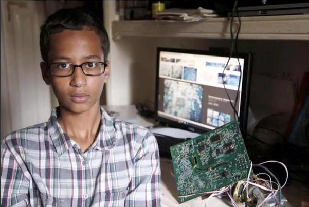 Ahmed Mohameds Clock Reveals a Bigger Issue