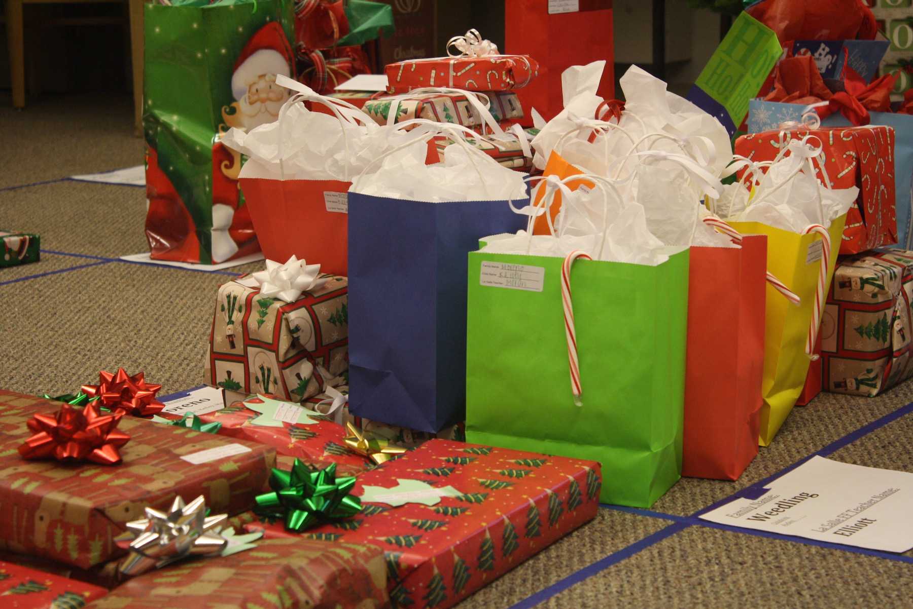 Elves+Wrap+Presents+for+Lot+Whitcomb+Families