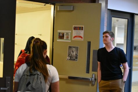 Freshman Luke Thompson Opens Doors to Spread Kindness