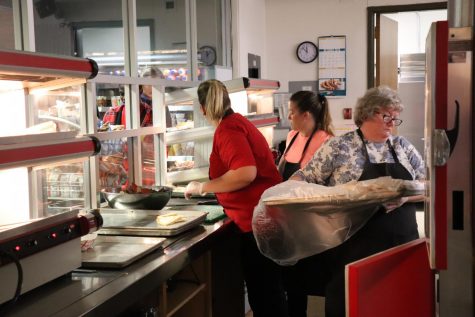 Behind the Scenes With La Salle’s Cafeteria Staff