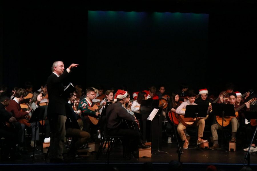 Photo Feature: La Salles Guitar Classes and Choir Perform at the Annual Christmas Concert
