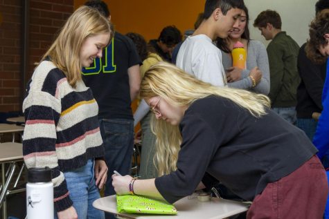La Salle Helps Spread Christmas Joy to Lot Whitcomb Elementary