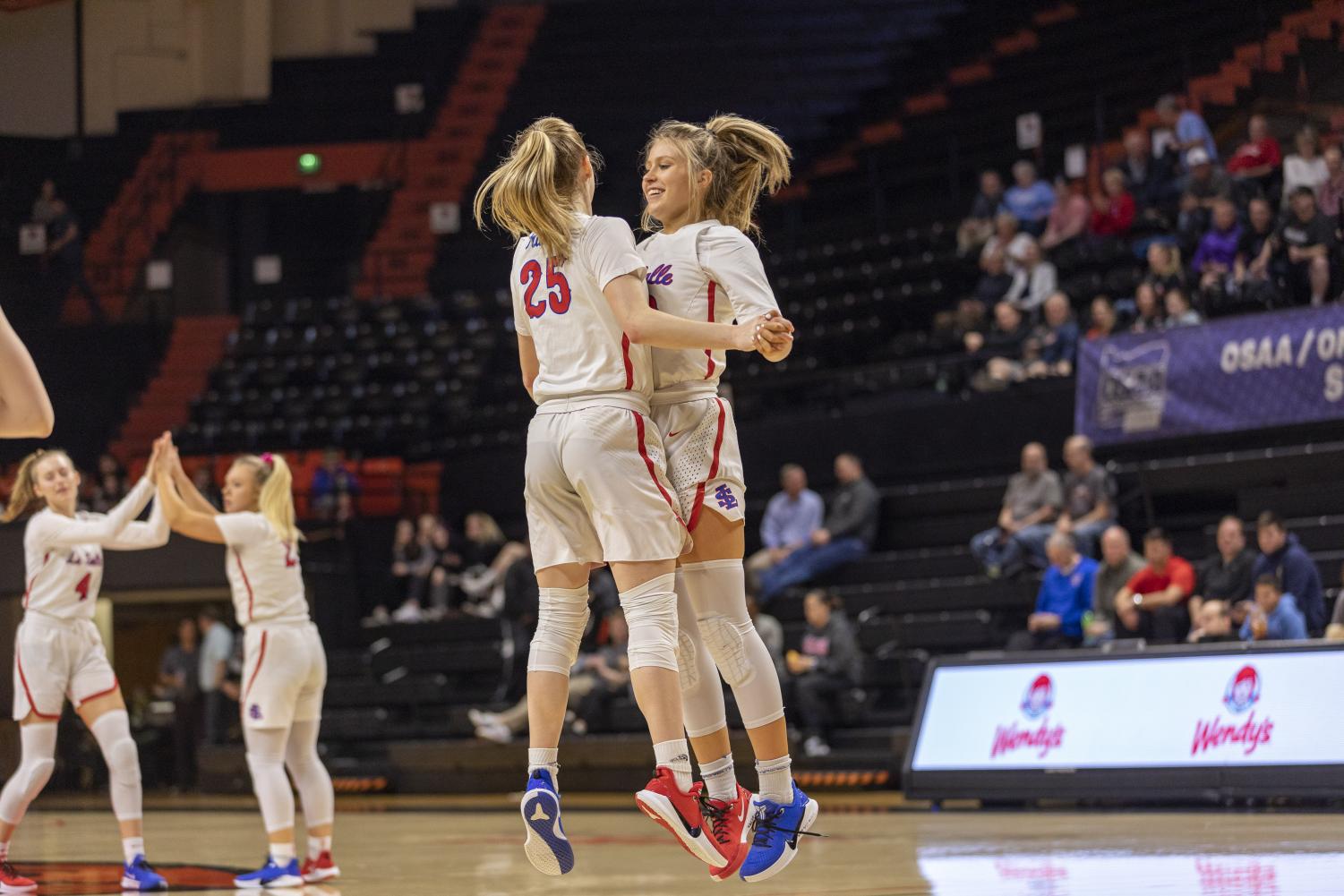 %232+Girls+Basketball+Advances+to+Semifinals+After+65%E2%80%9346+Win+Against+%237+Corvallis