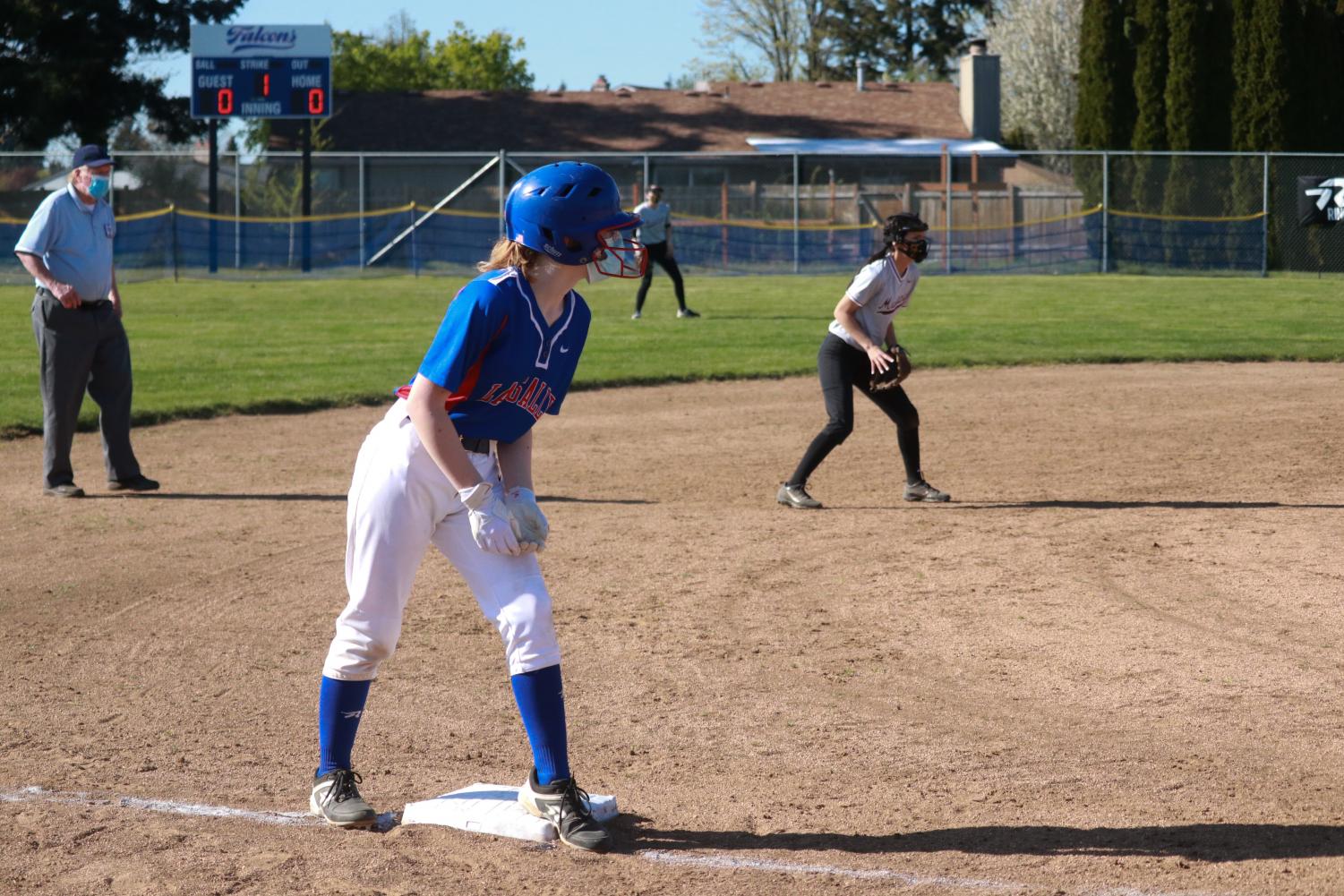 To+Kick+Off+the+Start+of+the+Season%2C+JV+Softball+Wins+Their+Second+Game+Against+Milwaukie