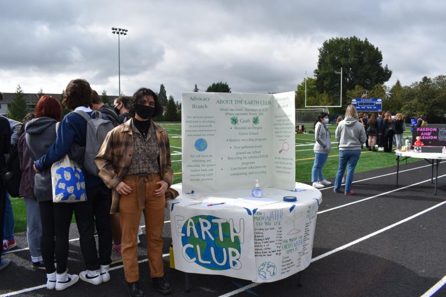 The Earth Club urges people to get educated about the time-sensitivity and effects of the climate crisis.