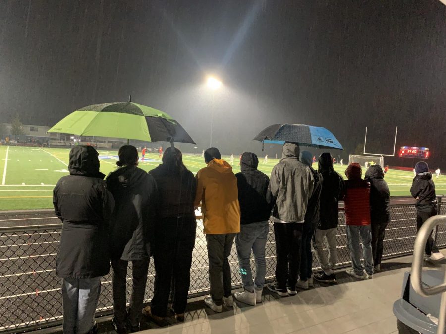 Despite the rain, the boys varsity soccer match on Thursday, Oct. 21 drew several students who came to support the team. 