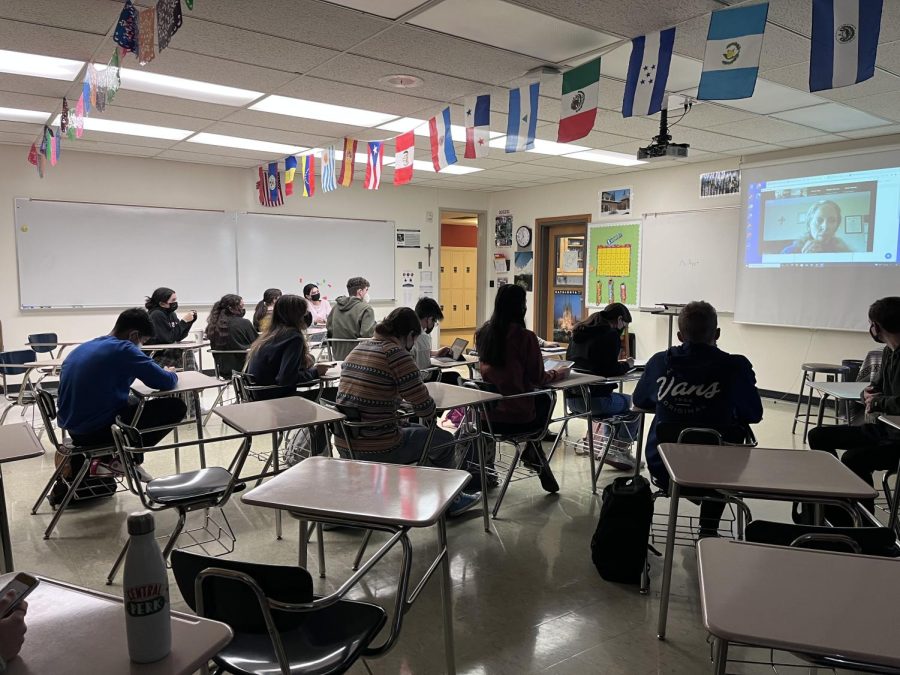 On Friday, Jan. 7, Ms. Gantt taught her Spanish III class from home.