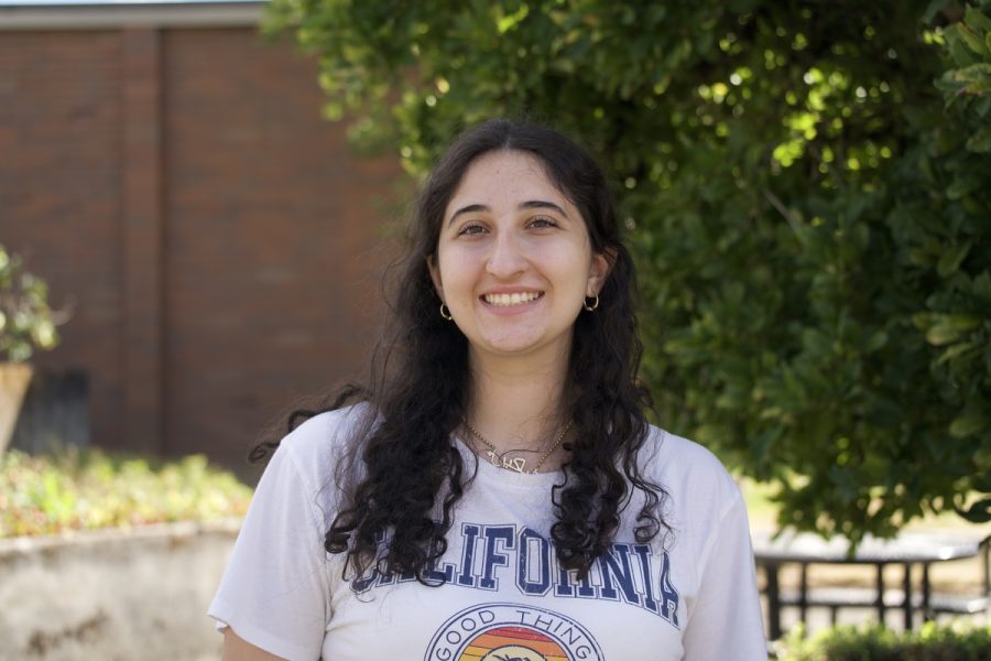 Junior Shakira Kahl was able to make friends easily when first coming to La Salle. “I’m a very social person, I guess, people tell me all the time. So [making friends] came naturally,” Shakira Kahl said.
