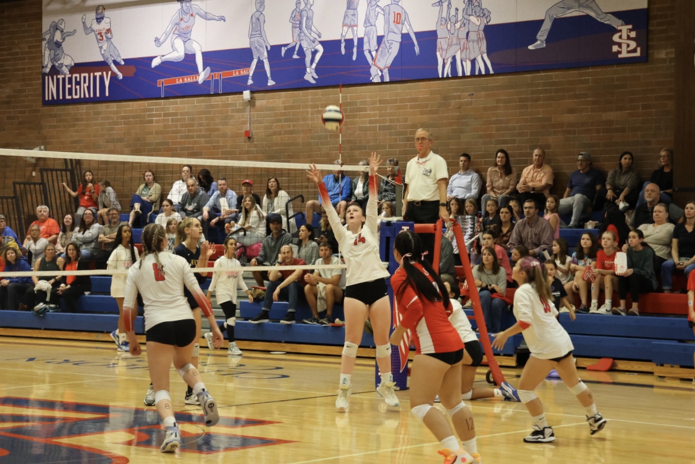 Varsity+Volleyball+Serves+Up+a+Win+Against+Hood+River+Valley
