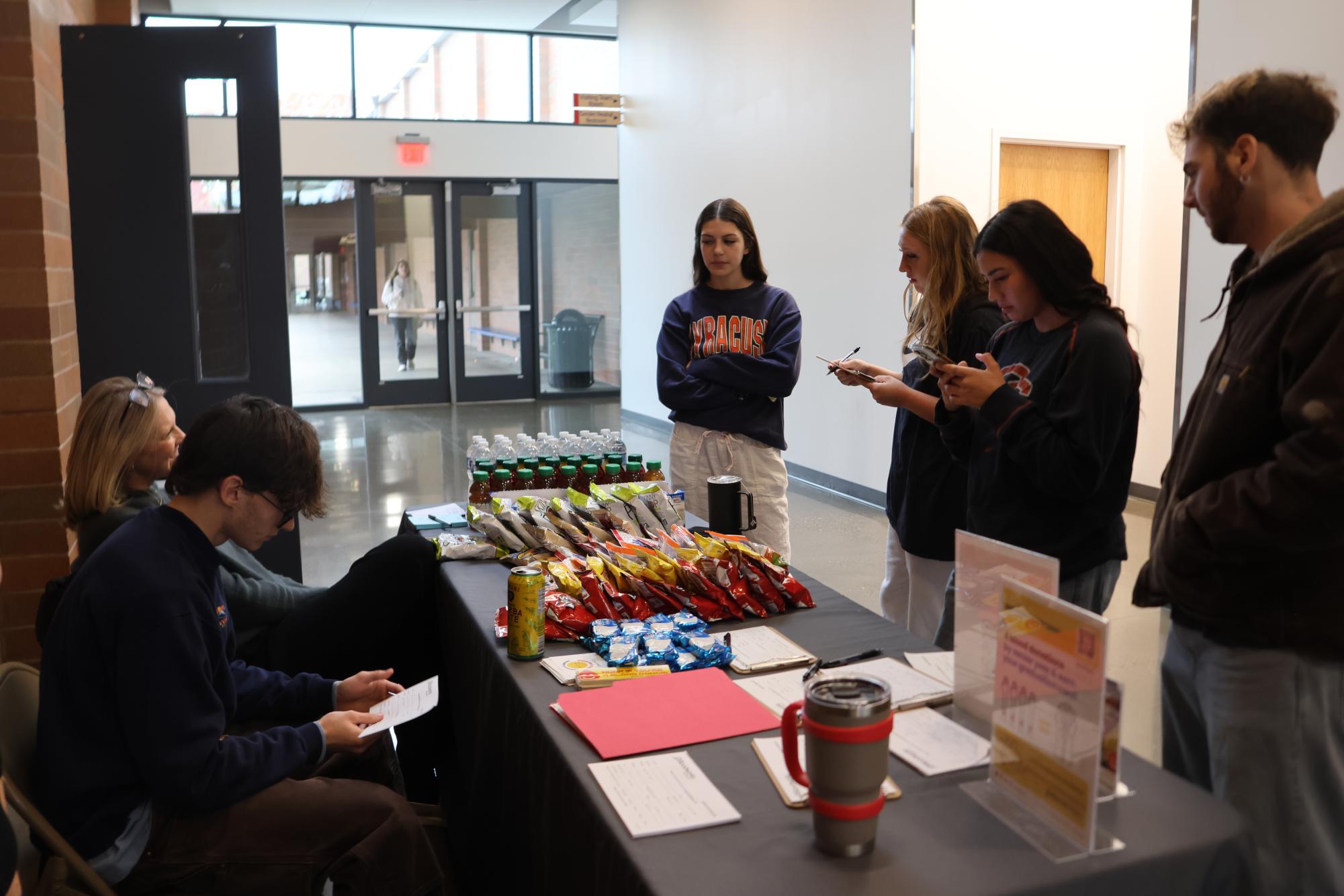 La Salle Students, Families, and Faculty Donate Their Blood to Support the Community in the Fall Blood Drive