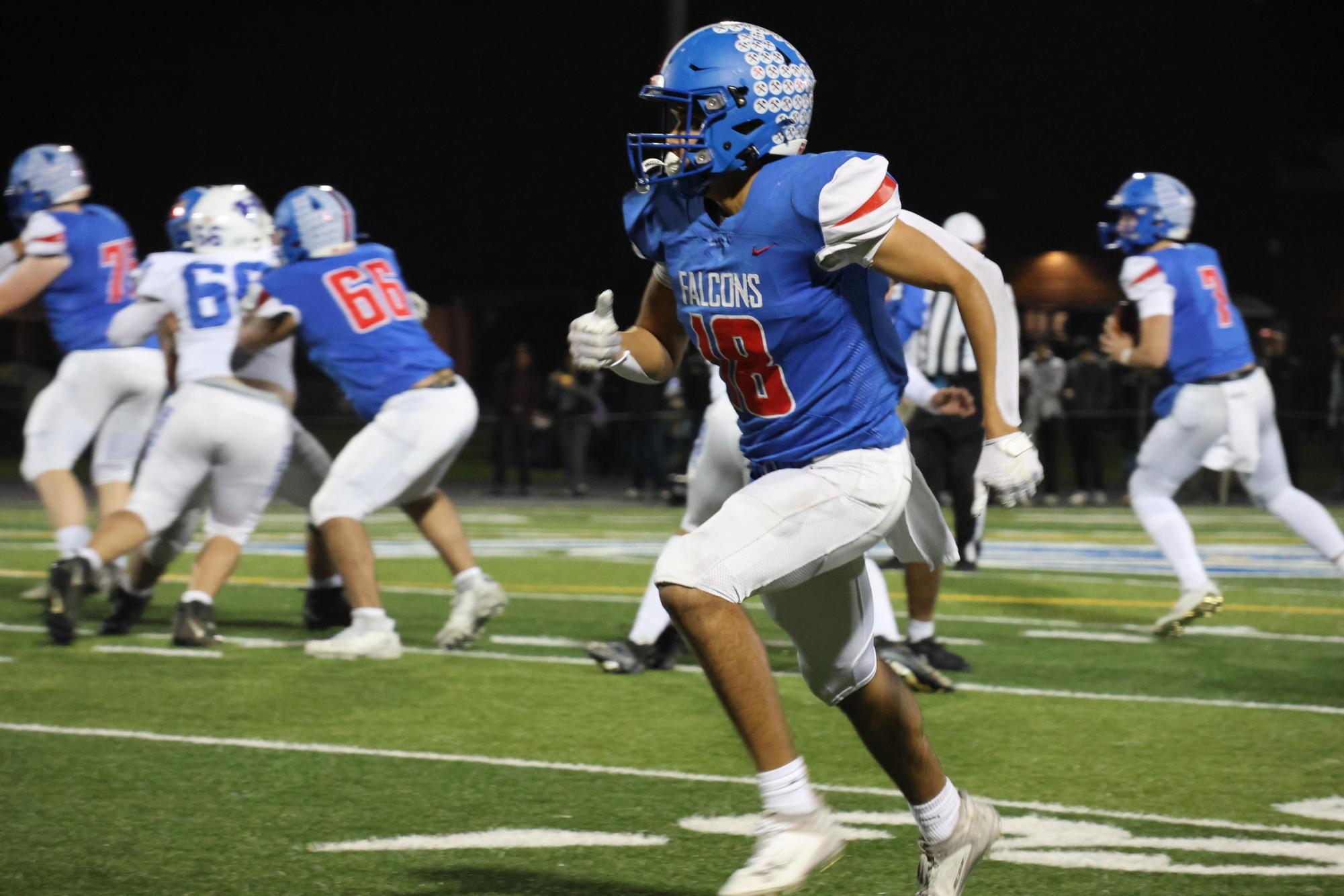 Photo Story: Varsity Football Team Dominates Hillsboro High School During Senior Night