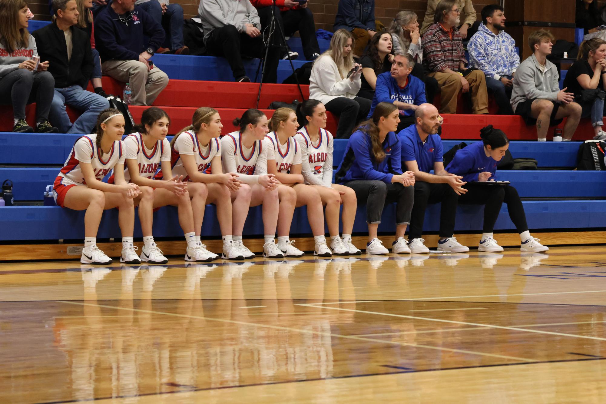 Photo Story: Girls Basketball Starts the Season Off With a Win Against North Eugene