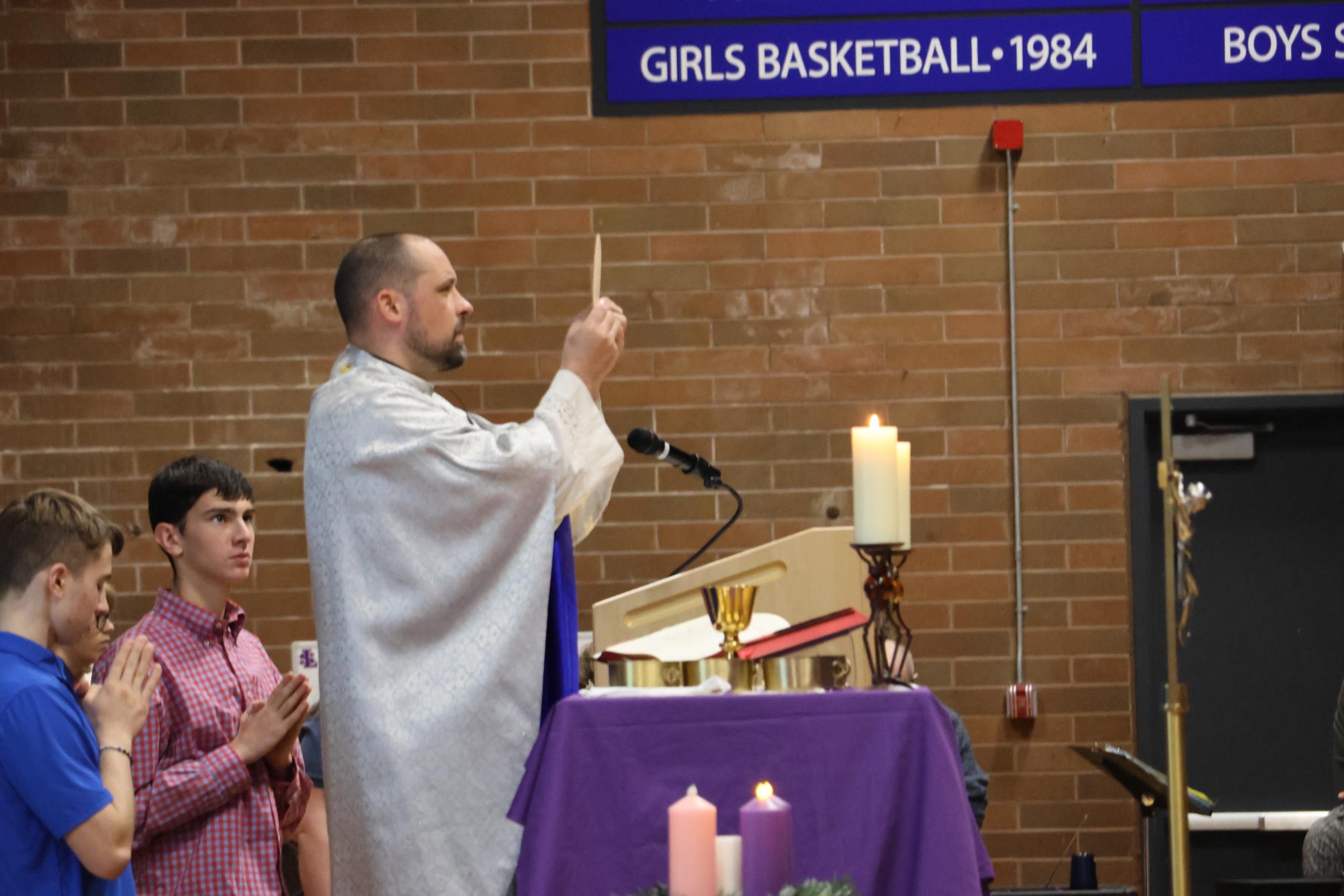 “Our Lady of Guadalupe” Mass Shares A Message of Love and Compassion