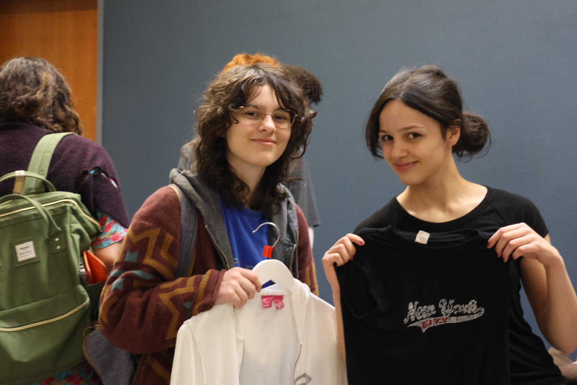 Student Resellers Promote Sustainable Shopping Through Flea Market