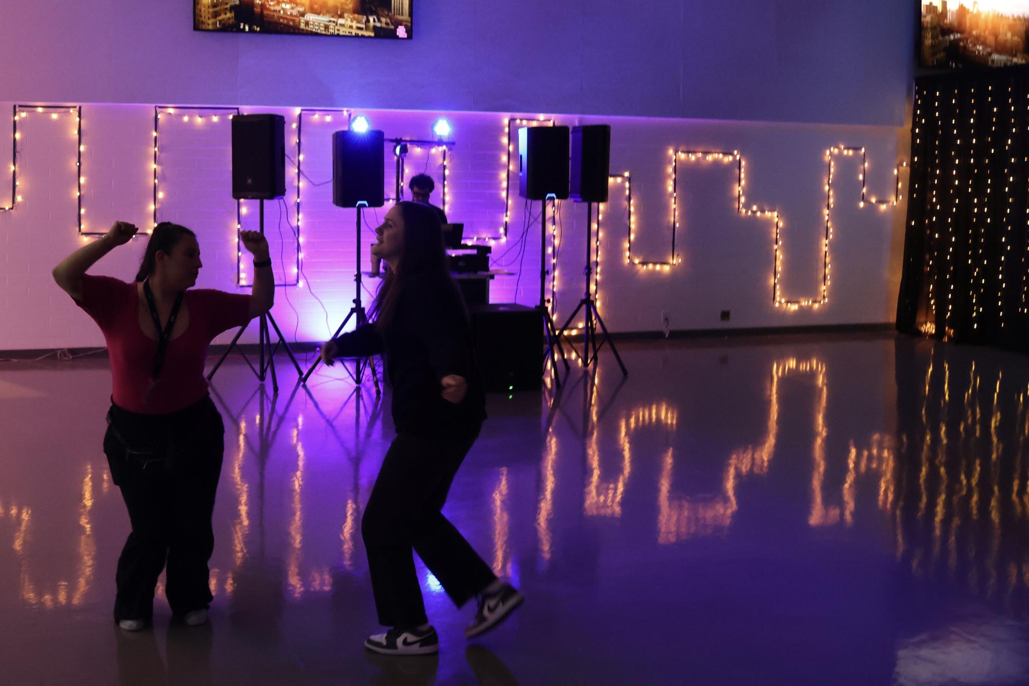 La Salle Students Hit the Dance Floor for Winter Formal