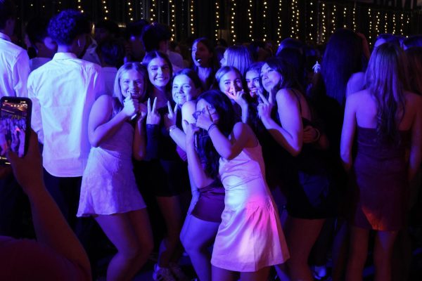 La Salle students headed to “New York, New York” for the Winter Formal Dance, showcasing class spirit and enjoying the company of their peers.