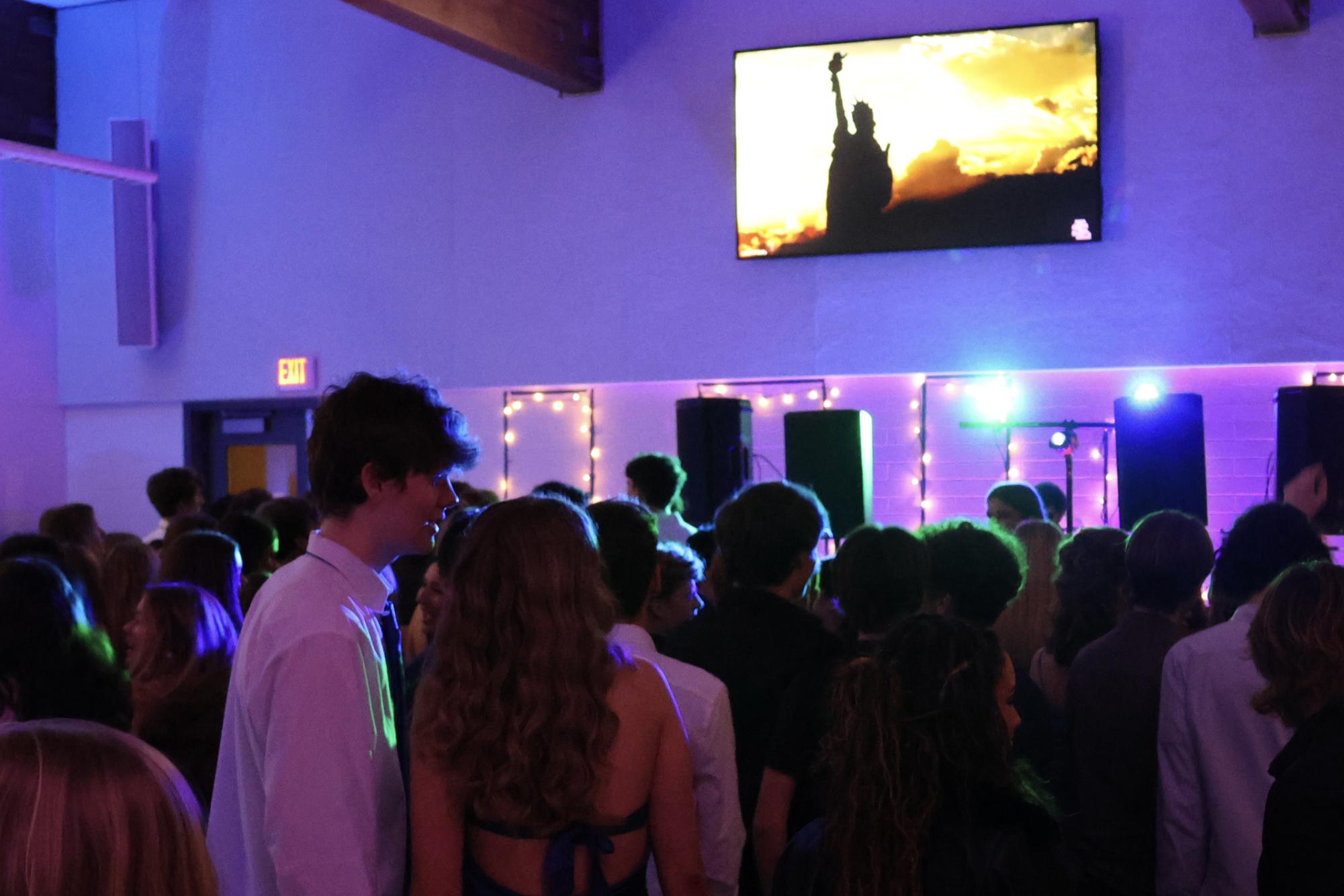 La Salle Students Hit the Dance Floor for Winter Formal