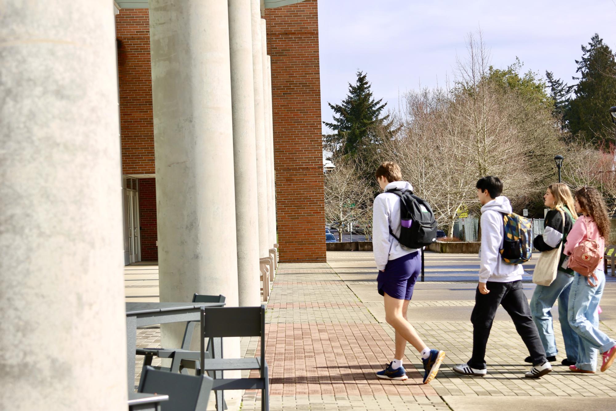 Absorbing Journalism, Students Journey to Spring Media Day at U of O in Portland