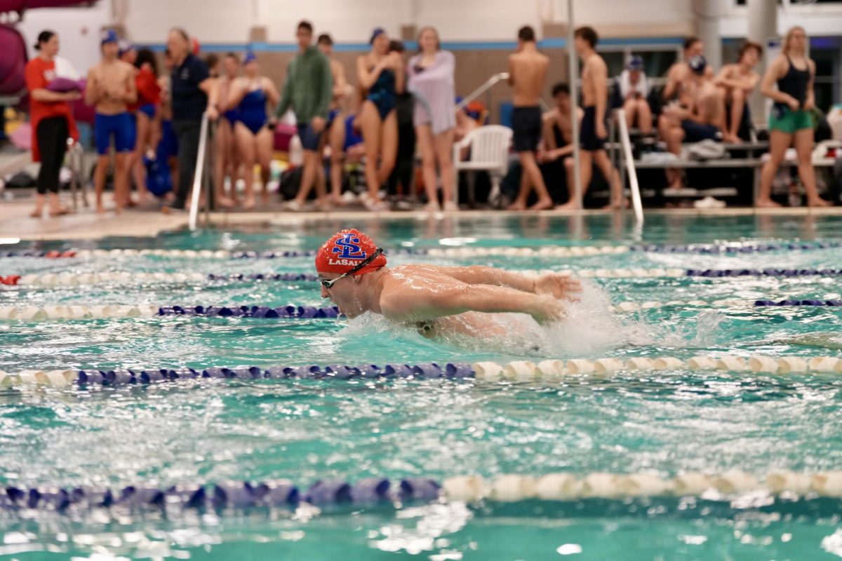 The La Salle swim program commemorated the journeys of its 11 seniors during Senior Night, recognizing both their swimmers and team managers on Friday, Jan. 31.