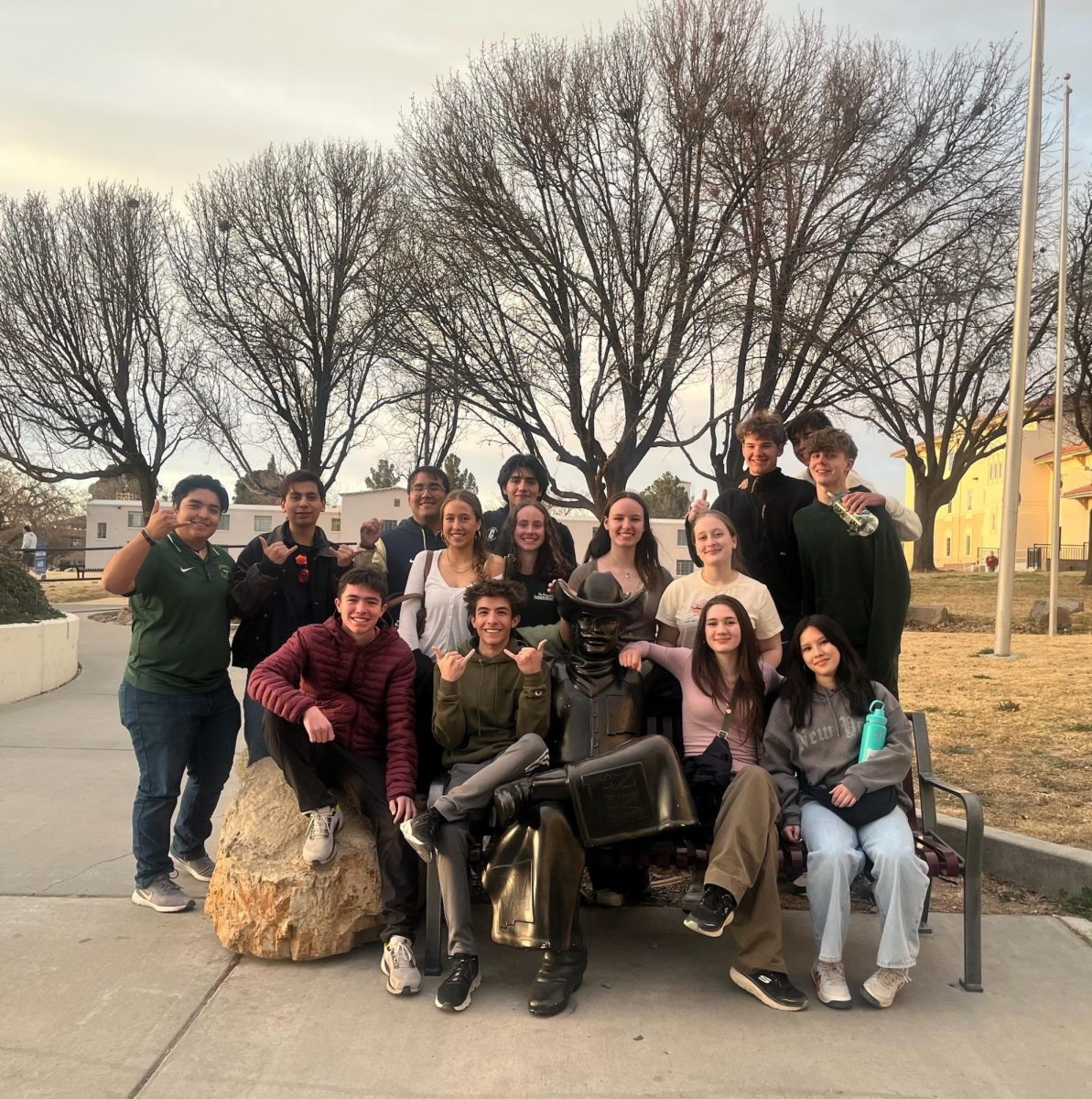 El Otro Lado, meaning “the other side” in Spanish, was an impactful, week-long immersion trip where students traveled to El Paso, Texas to gain a better grasp on life at the U.S.-Mexico border. (Photo courtesy of Yolanda Solano, Cathedral High School Teacher)