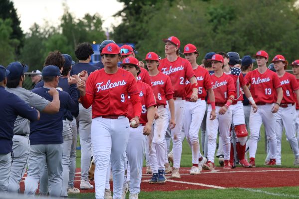 Falcons Varsity Baseball Shuts Down Hood River in Home Win