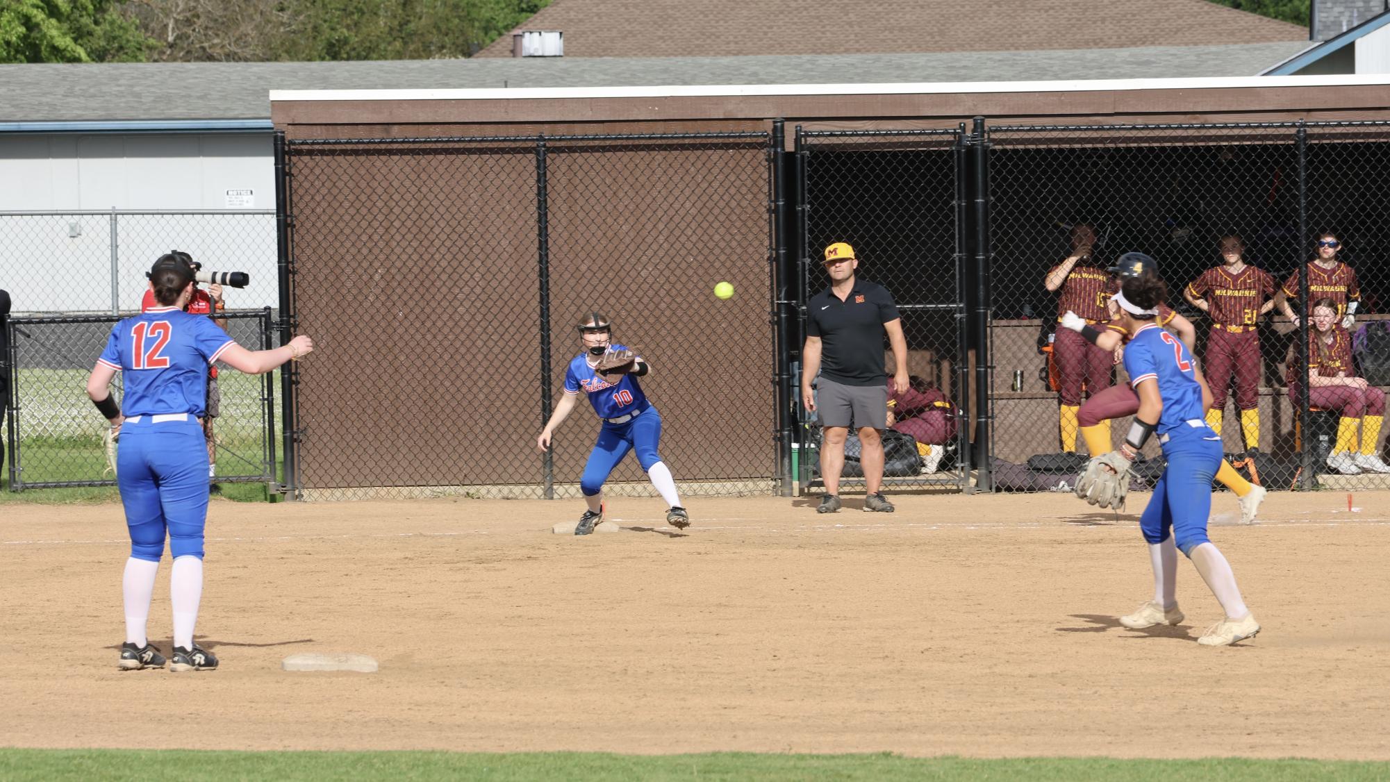 Falcon Softball Triumphs Against Milwaukie Mustangs, 17-1