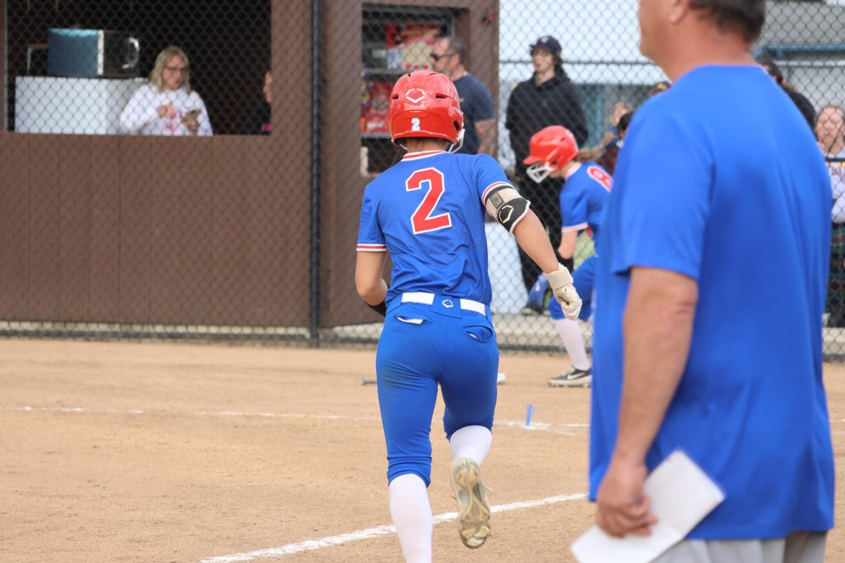 The No. 8 girls varsity softball won their game against Milwaukie High School & Academy of the Arts in a near-shut-out, with a final score of 17-1. 