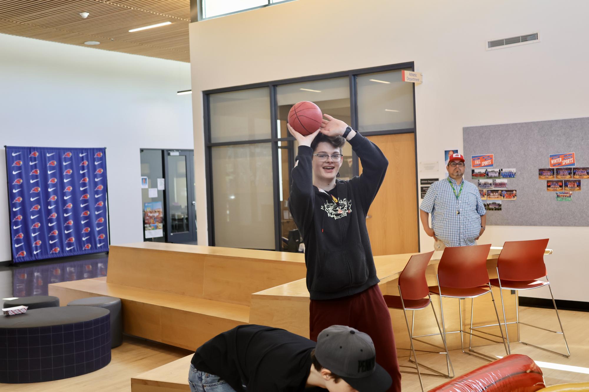 Photo Story: Annual St. La Salle Day Marks a Time Full of Fun and Goodbyes