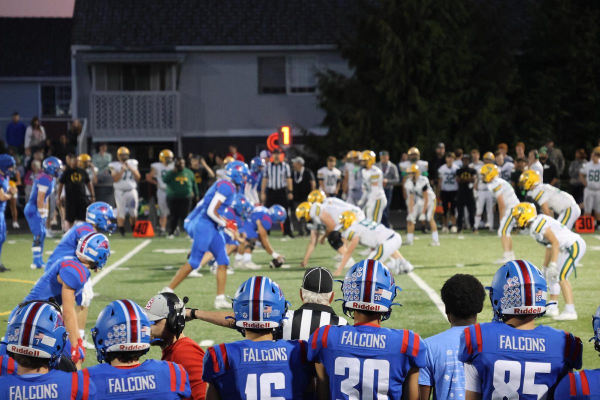 Currently ranked 29th in 5A, the La Salle varsity boys football team aims to make it further in the playoffs than last season. “We’re just kind of trying to prove that we're going to be just as good, if not better,” freshman quarterback Nate McCoy said.
