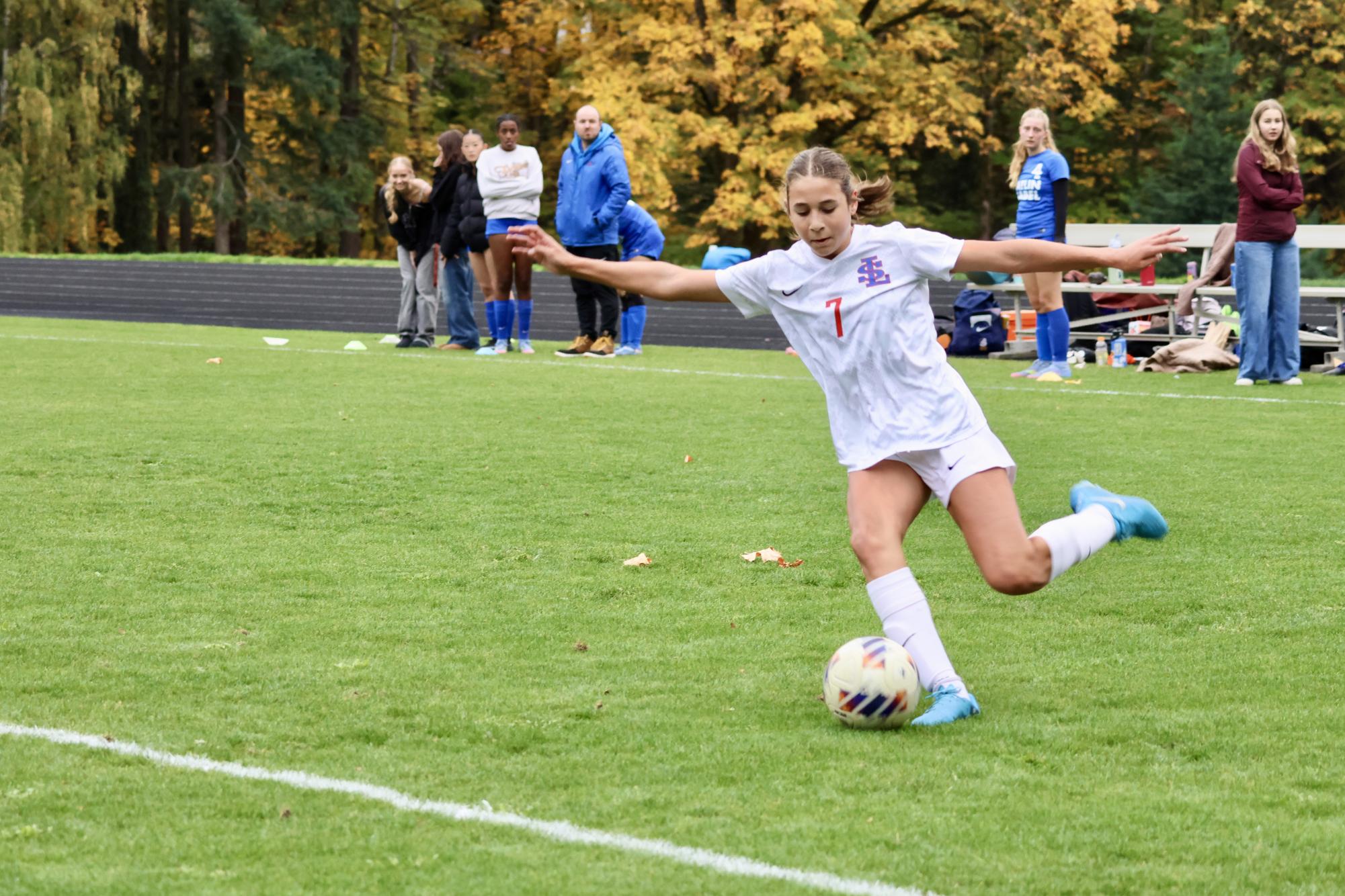 Photo Story: La Salle Varsity Girls Soccer Loses 1-0 at Catlin Gabel