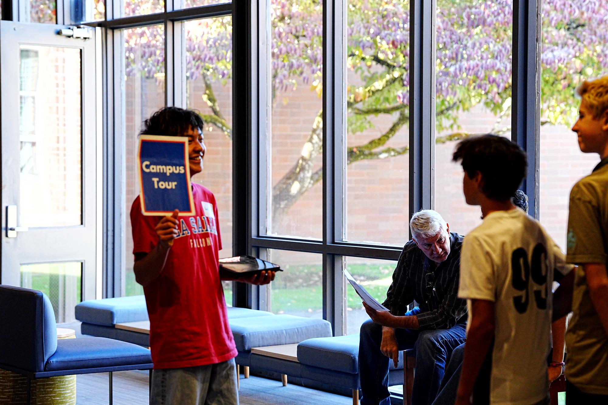 La Salle’s Annual Open House Draws a Big Turnout With Over 800 Visitors