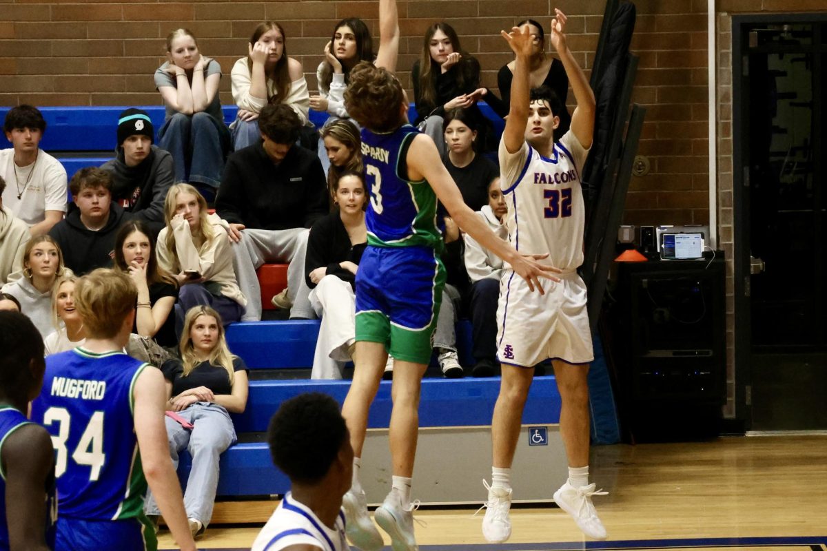 Reflecting on last year’s boys basketball state championship win, senior Vince Faris said it was “one of the best experiences of my life.”
