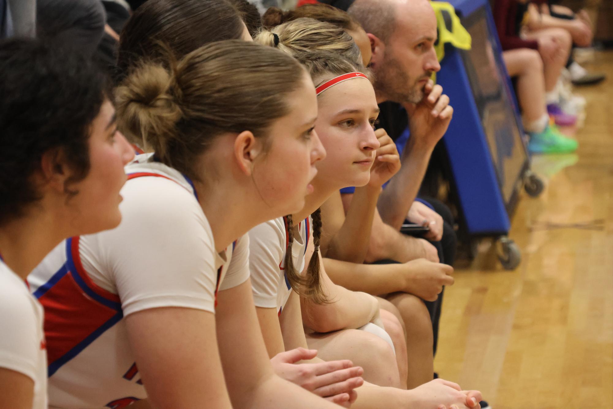 Photo Story: La Salle Girls Basketball Demolishes Milwaukie 72–13