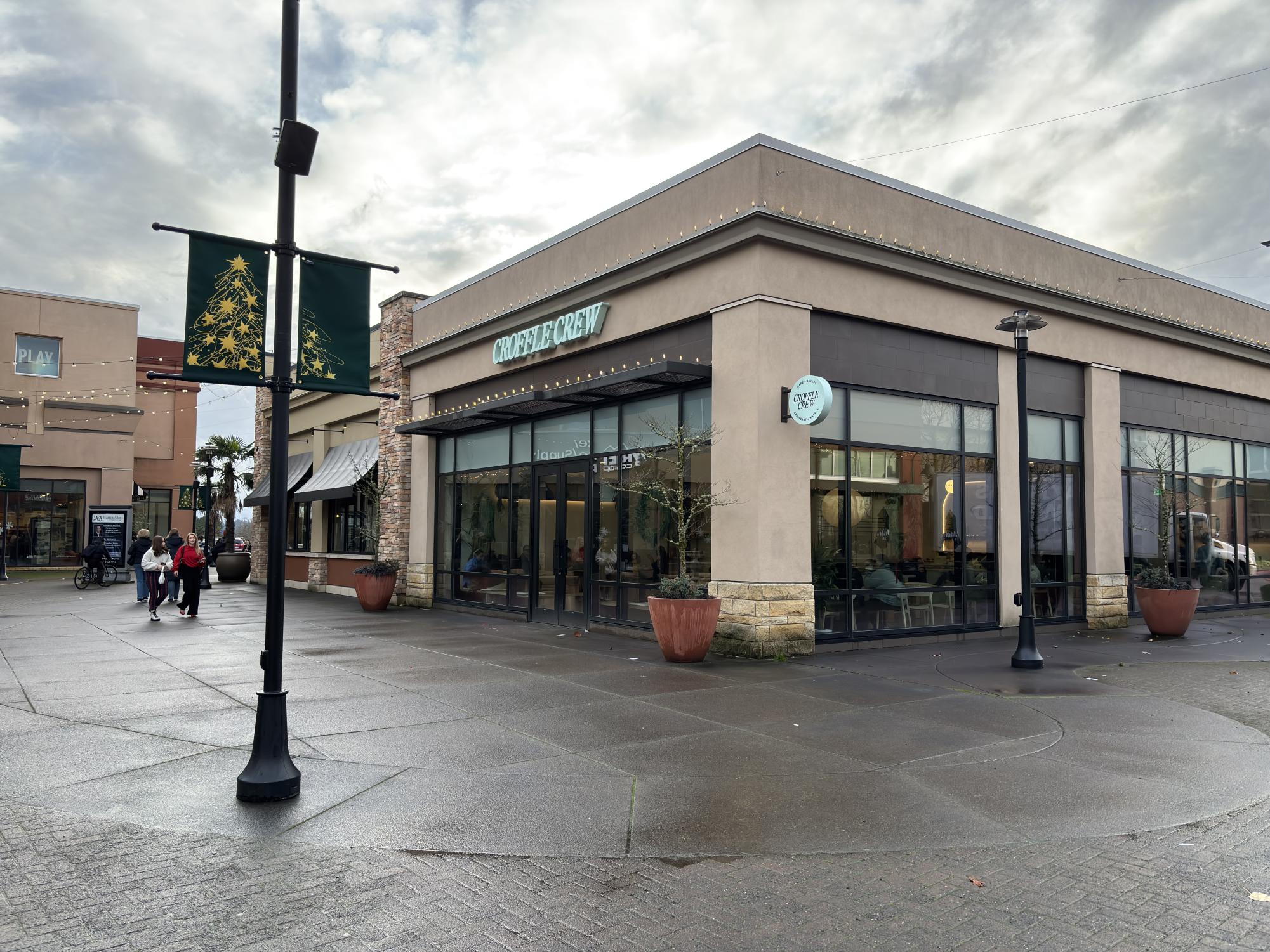Croffle Crew Cafe Introduces a Unique Dessert to Clackamas Town Center