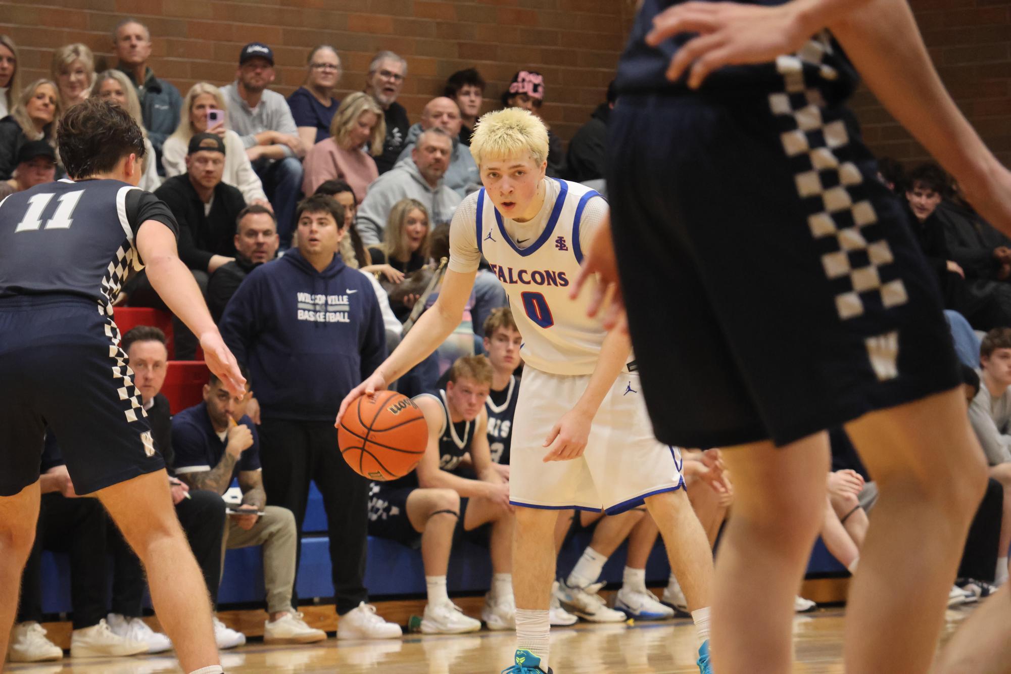 Photo Story: Varsity Boys Basketball Edged Out By Wilsonville in 48-51 loss