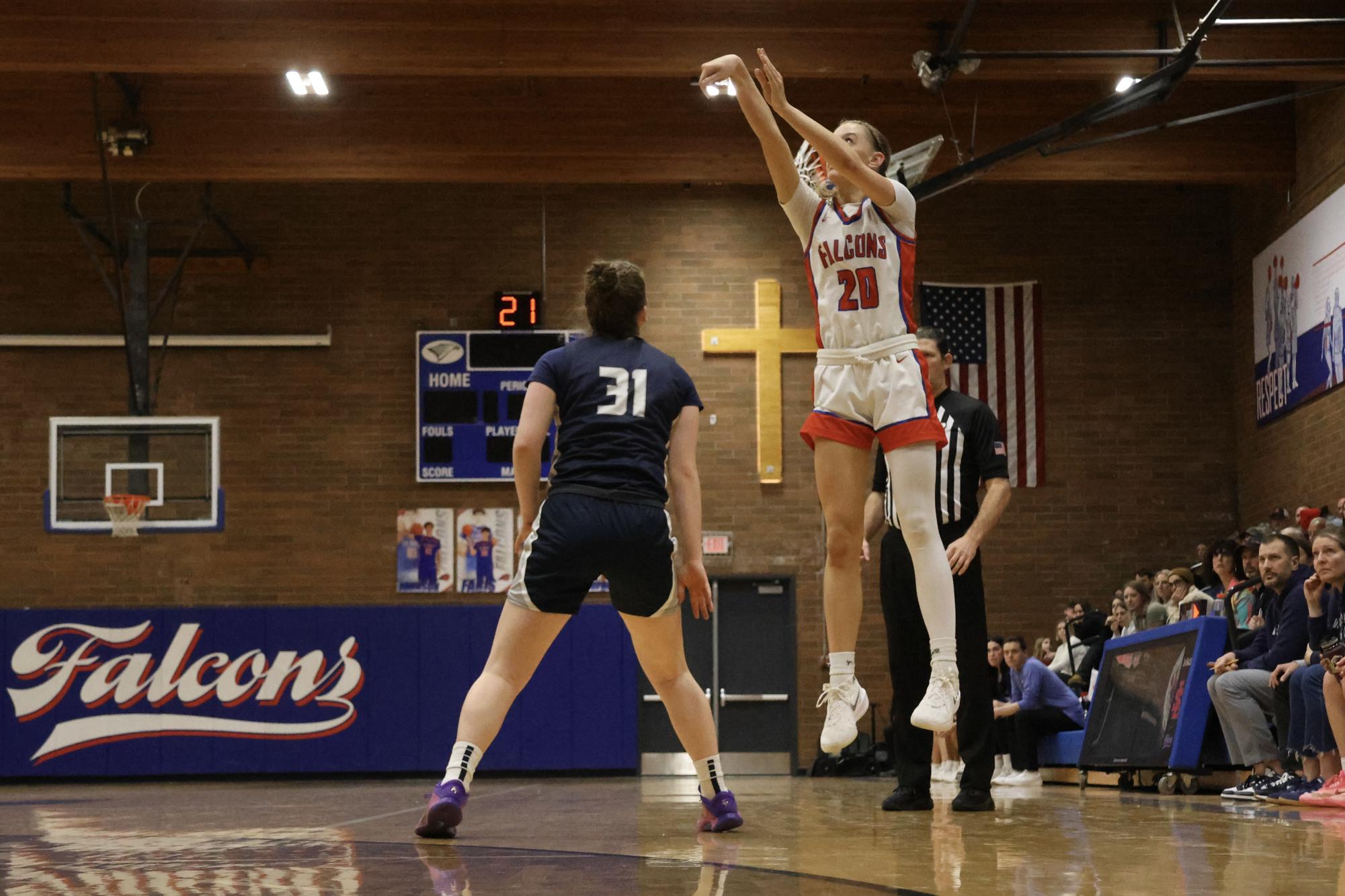 Girls Basketball Looks Ahead to Playoffs Following Senior Night Loss to Wilsonville