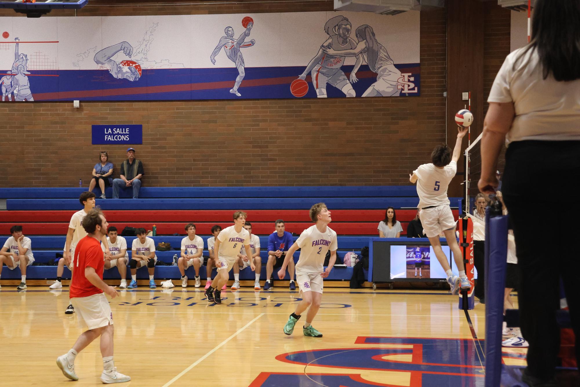 Photo Story: La Salle Varsity Boys Volleyball Dominates Barlow in 3-0 Victory