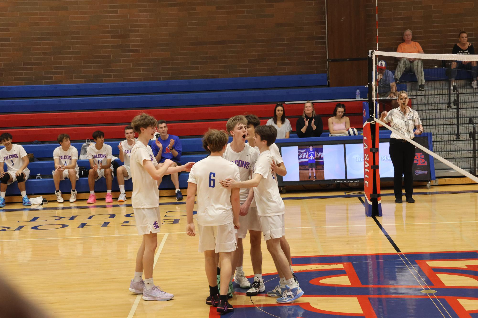 Photo Story: La Salle Varsity Boys Volleyball Dominates Barlow in 3-0 Victory