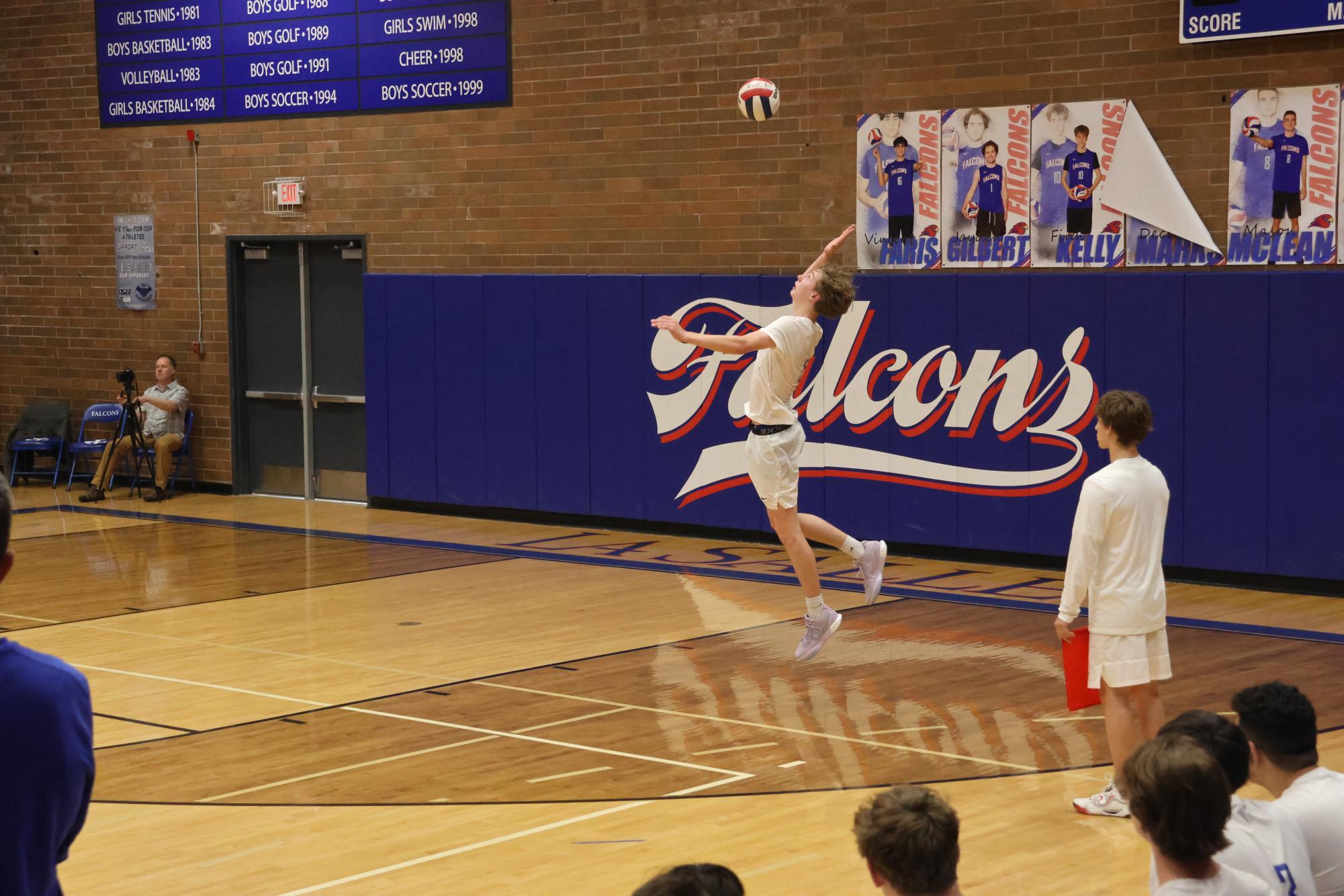 Photo Story: La Salle Varsity Boys Volleyball Dominates Barlow in 3-0 Victory