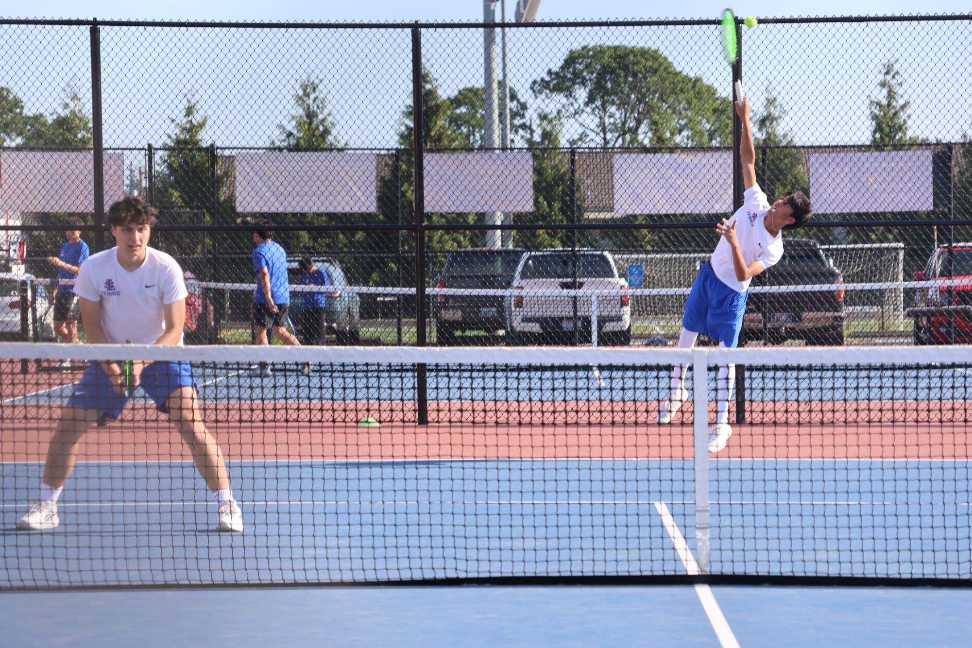 Photo Story: Varsity Boys Tennis Celebrates Senior Night Alongside Victory over Hillsboro High School