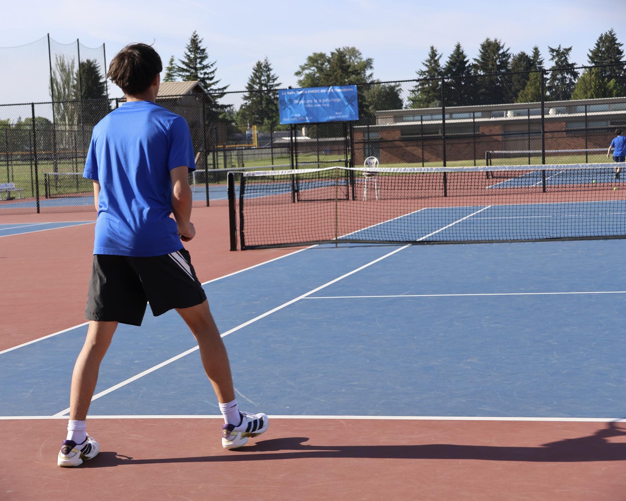 Photo Story: Varsity Boys Tennis Celebrates Senior Night Alongside Victory over Hillsboro High School