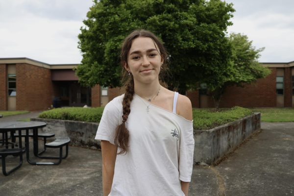 Senior Jordan Willis works at the front desk of her cheer gym in her free time.