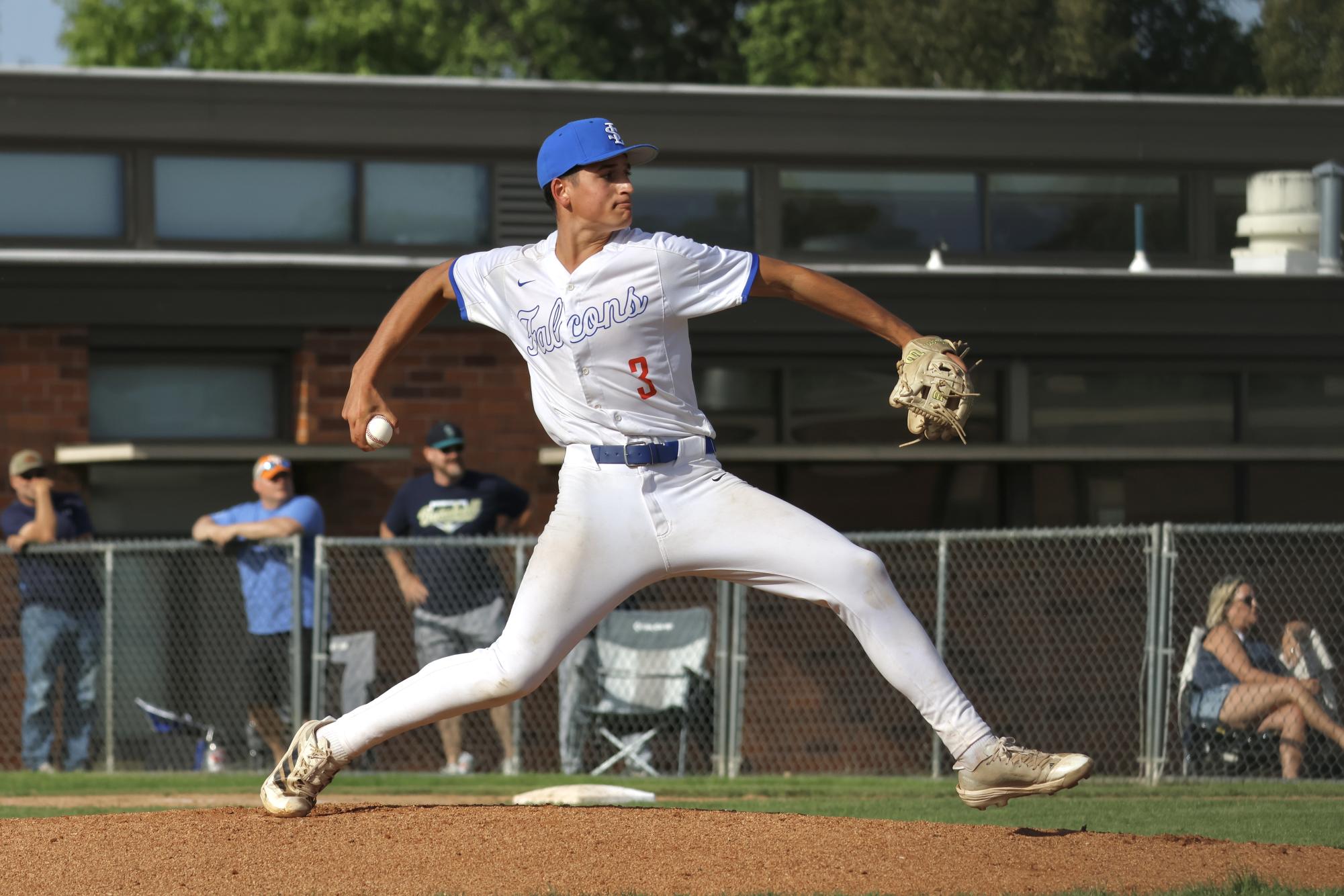 Photo Story: Falcons Baseball Fly in Stunning Home-Run-Filled 8–7 Walk-Off Victory