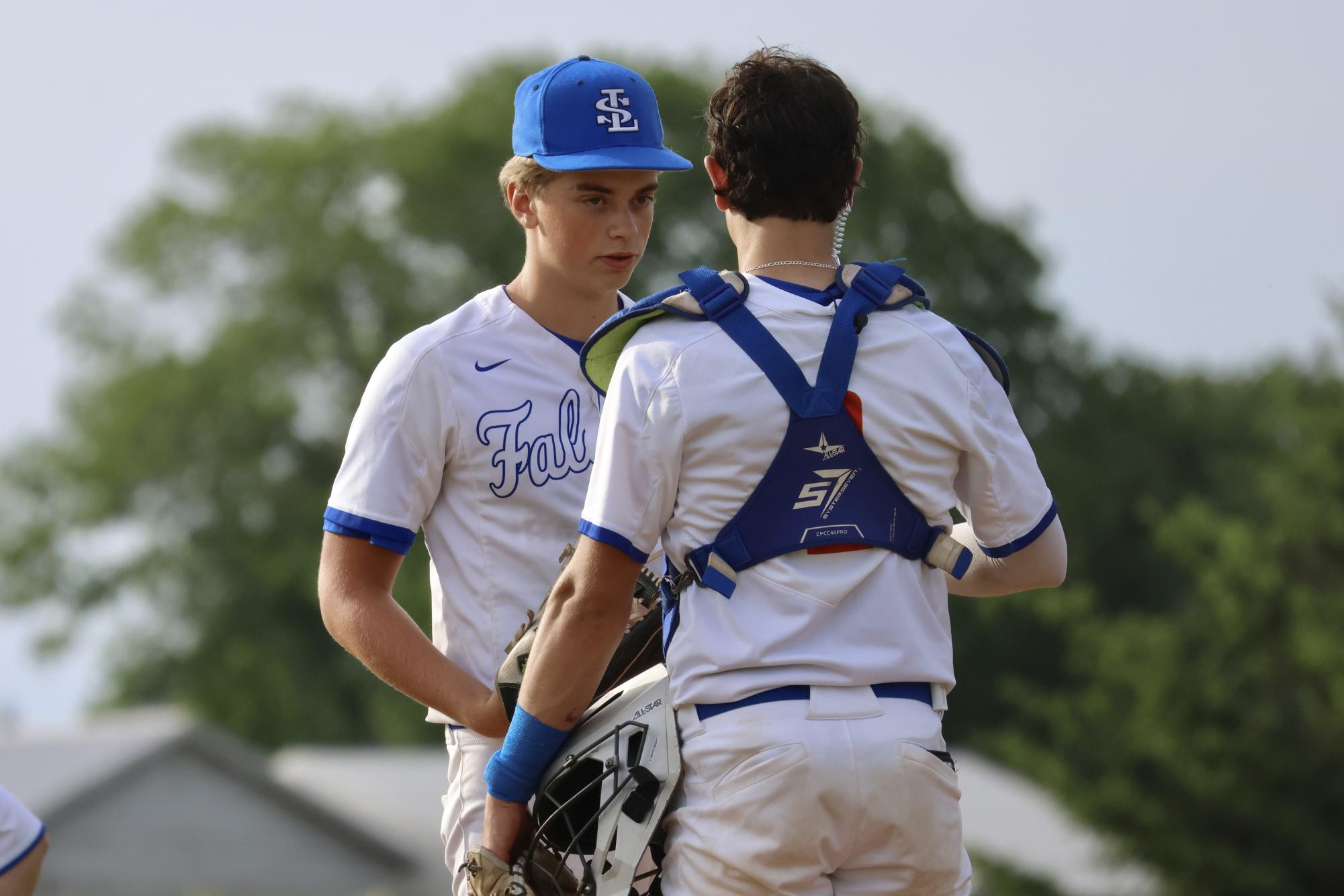 Photo Story: Falcons Baseball Fly in Stunning Home-Run-Filled 8–7 Walk-Off Victory