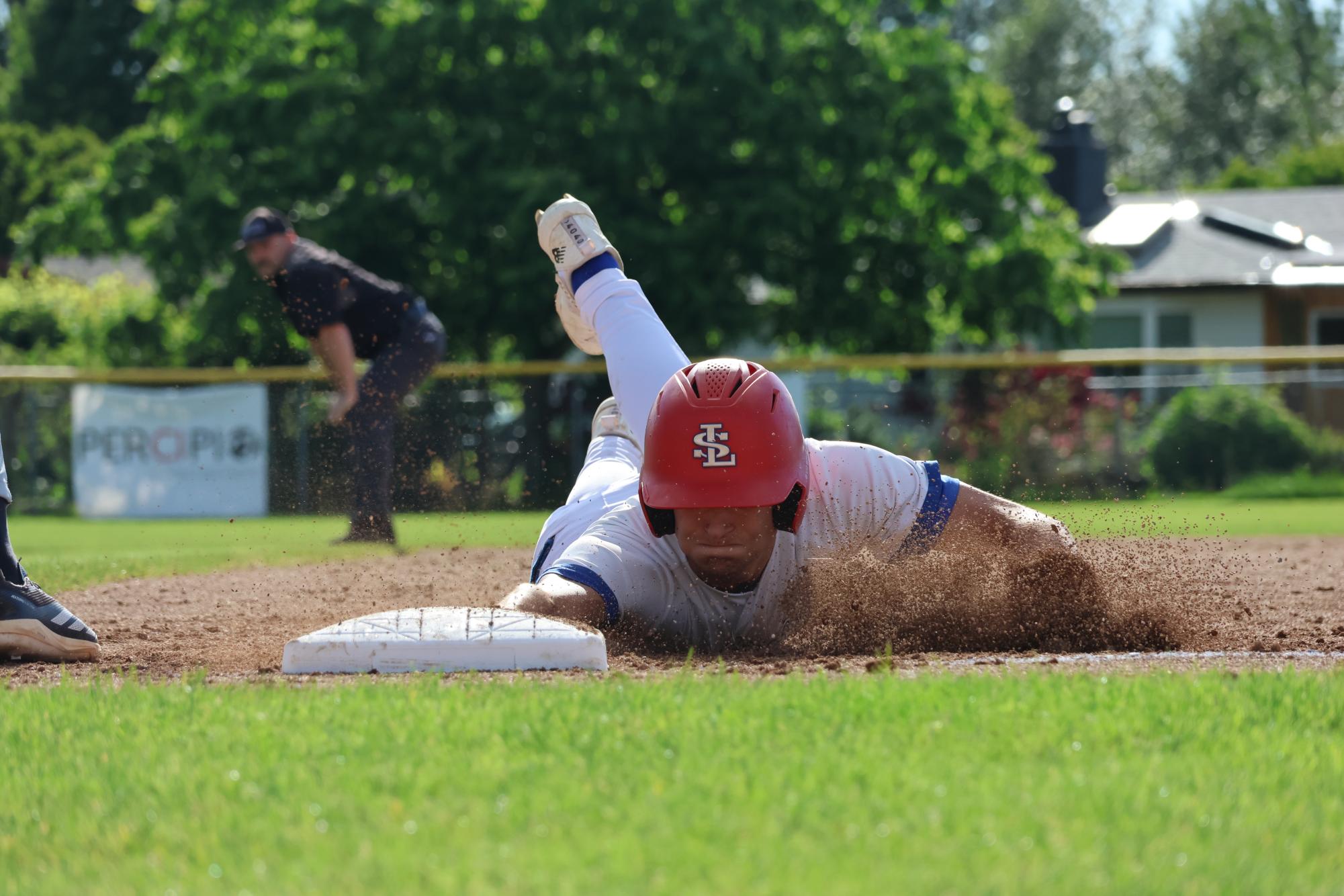 Photo Story: La Salle’s Varsity Baseball Falls Short Against Ridgeview High School 6–3