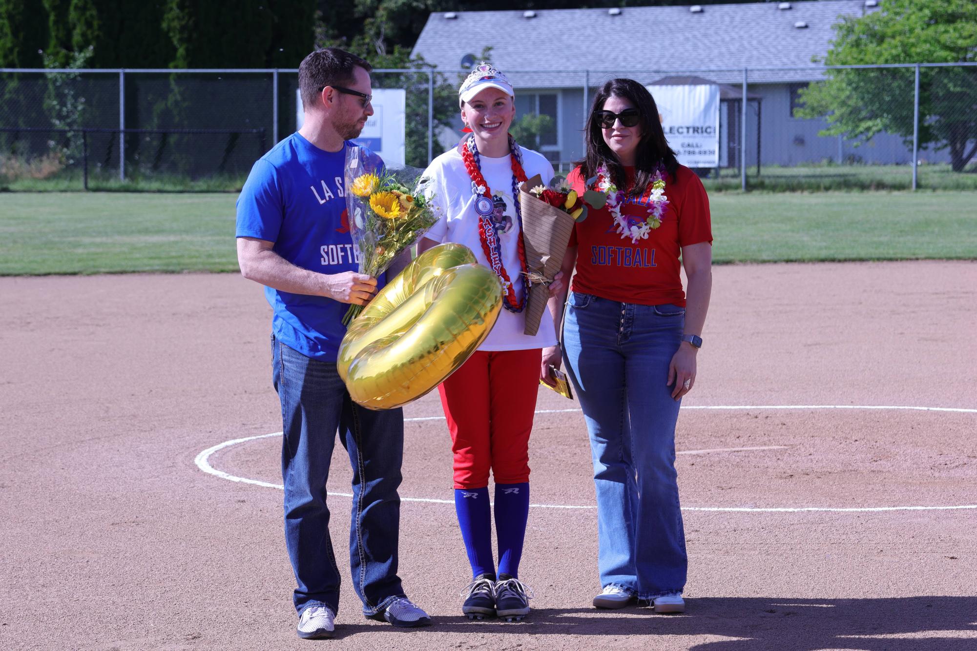 Photo Story: Falcons Softball Celebrate Senior Night Ahead of 5-1 Win