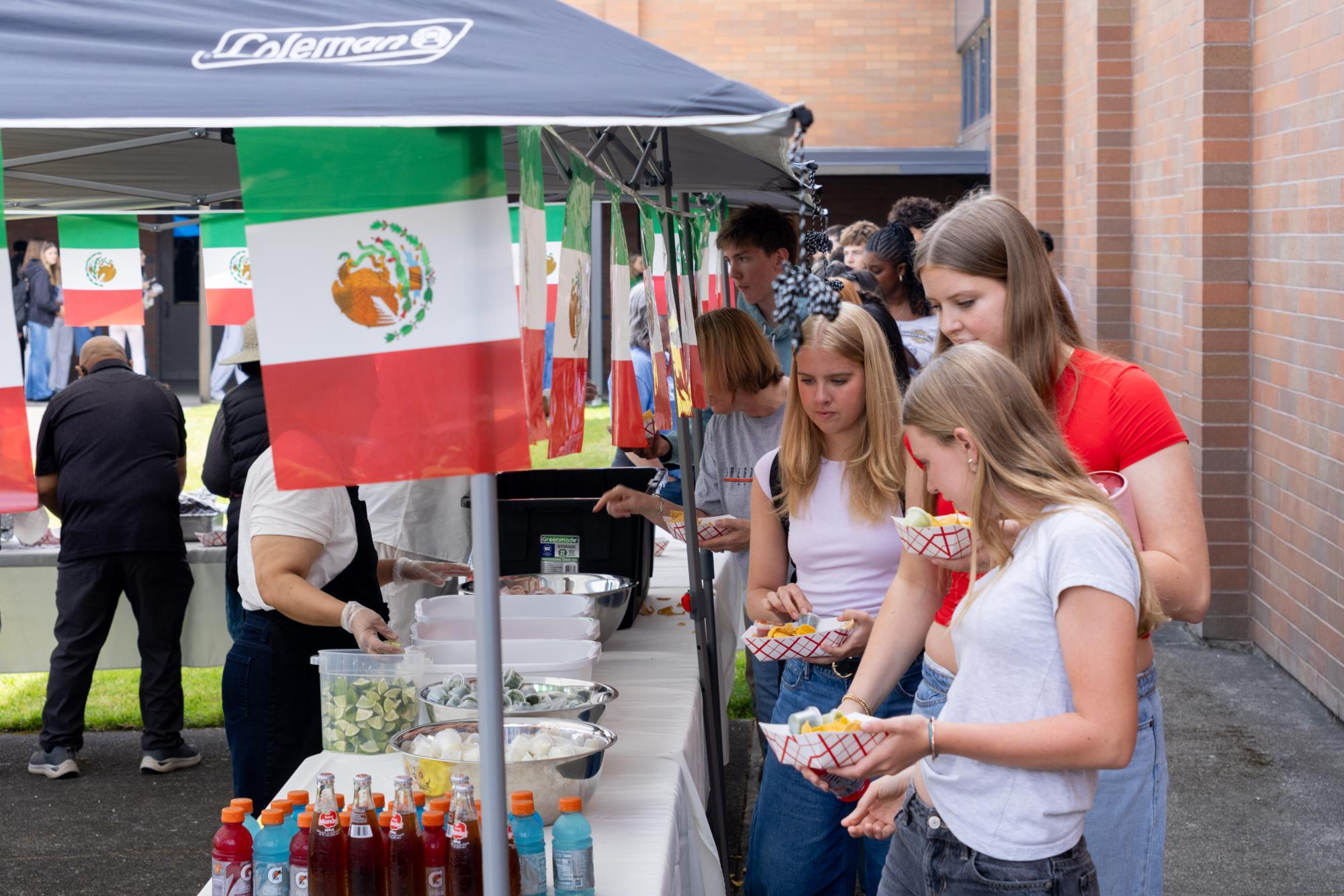 Celebrating “A Tradition That’s Holding,” La Salle Hosts Fourth Annual Roots Week