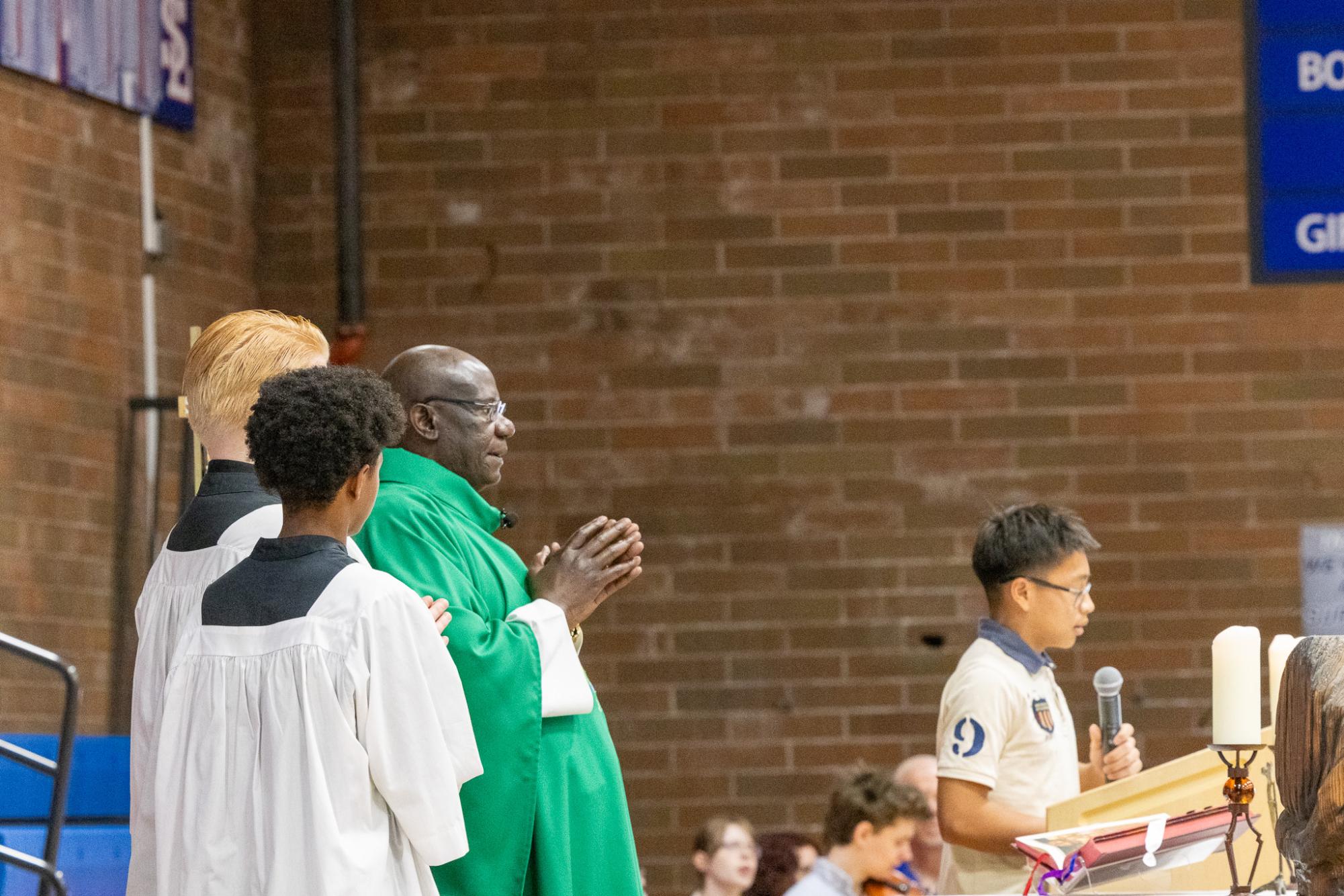 At Annual Founder’s Day Mass, Priest Speaks to the Value of God-Given Sight